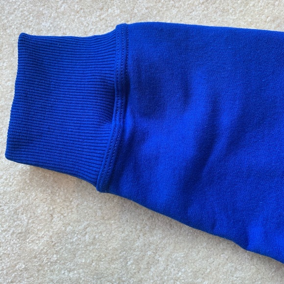 Boy’s champion sweater - Picture 6 of 11